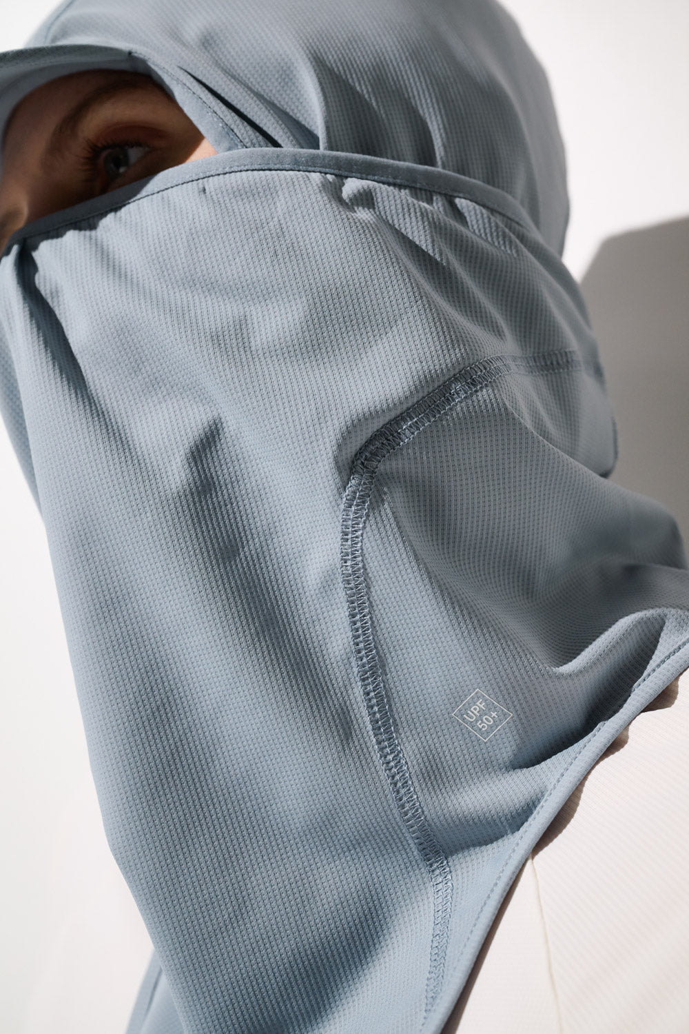 Cagoule visière anti-UV - Ventoux, légère et respirante, protection solaire UPF 50+, couleur bleu pour Homme.