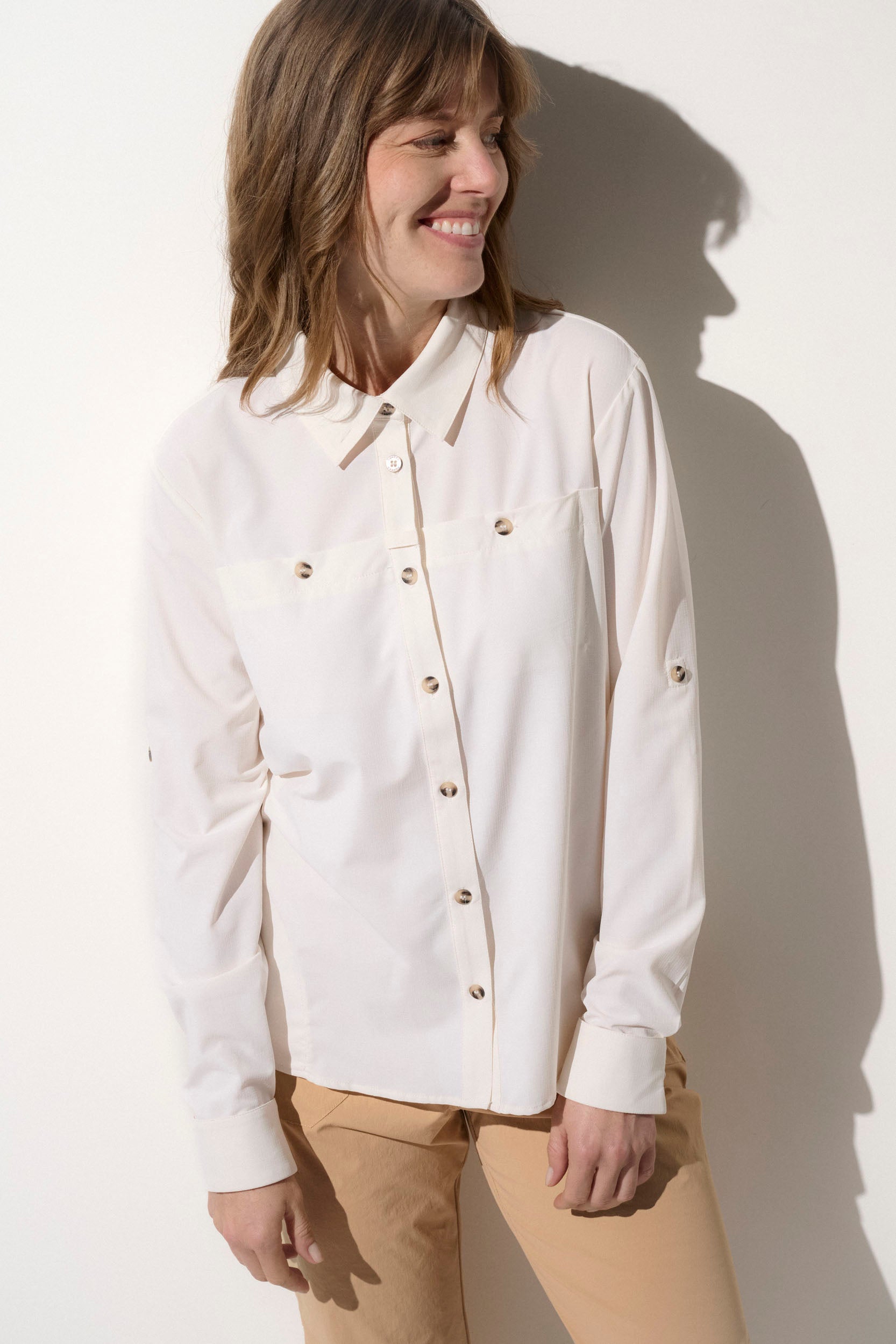 CHEMISE MANCHES COURTES SANS REPASSAGE FEMME - Zinc imprimé et CHEMISE MANCHES COURTES SANS REPASSAGE FEMME - Zinc imprimé et