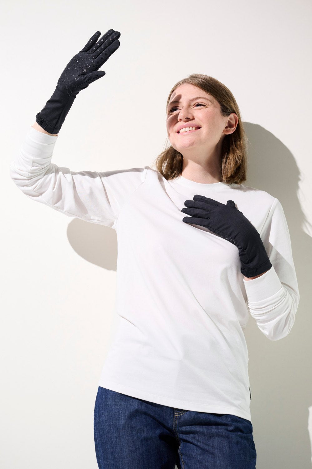 Gants anti-UV - Mojave noirs pour femme, offrant protection solaire UPF 50+ en extérieur et confort.