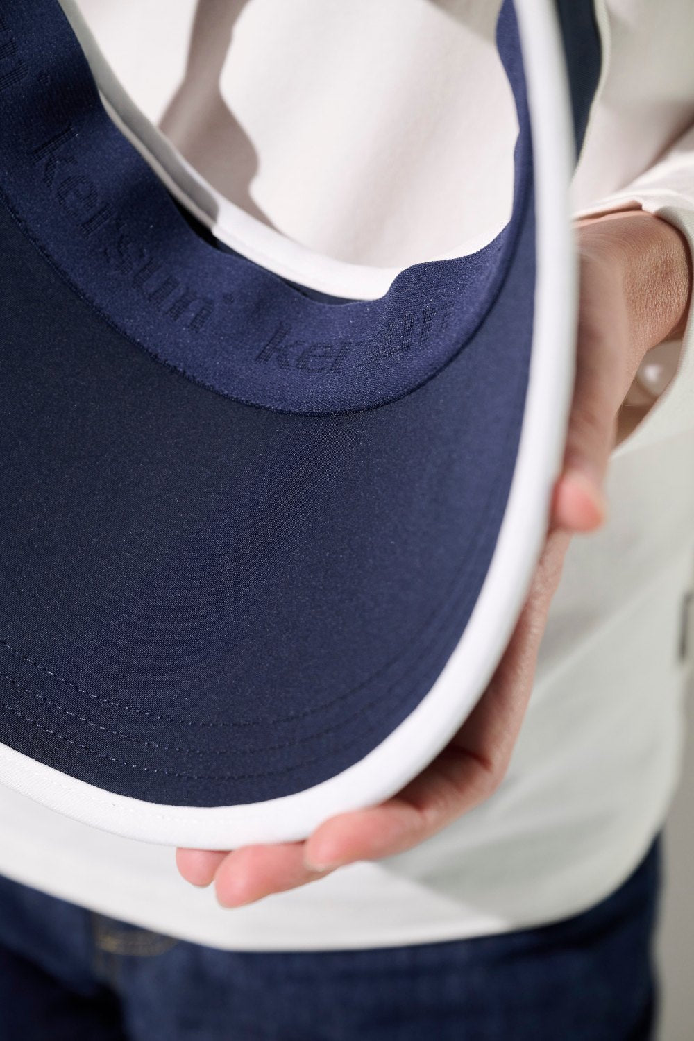 Visière anti-UV - Augusta, couleur bleu marine, maintien parfait pour le sport et protection solaire UPF 50+.