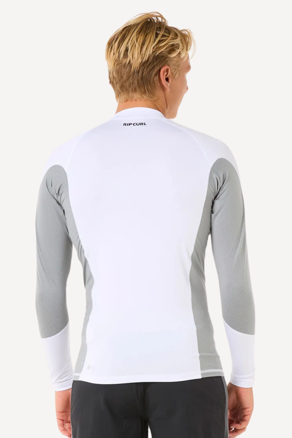 T-shirt de bain anti-UV blanc et gris pour homme, protège contre le soleil avec UPF 50+, idéal pour le surf.