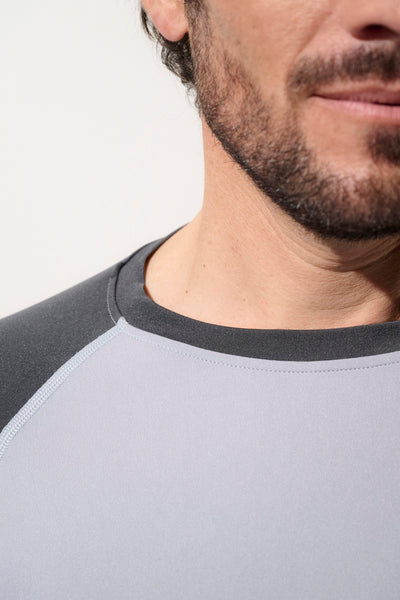 T-shirt de bain anti-UV gris pour homme avec manches longues, léger et respirant, certifié UPF50+.