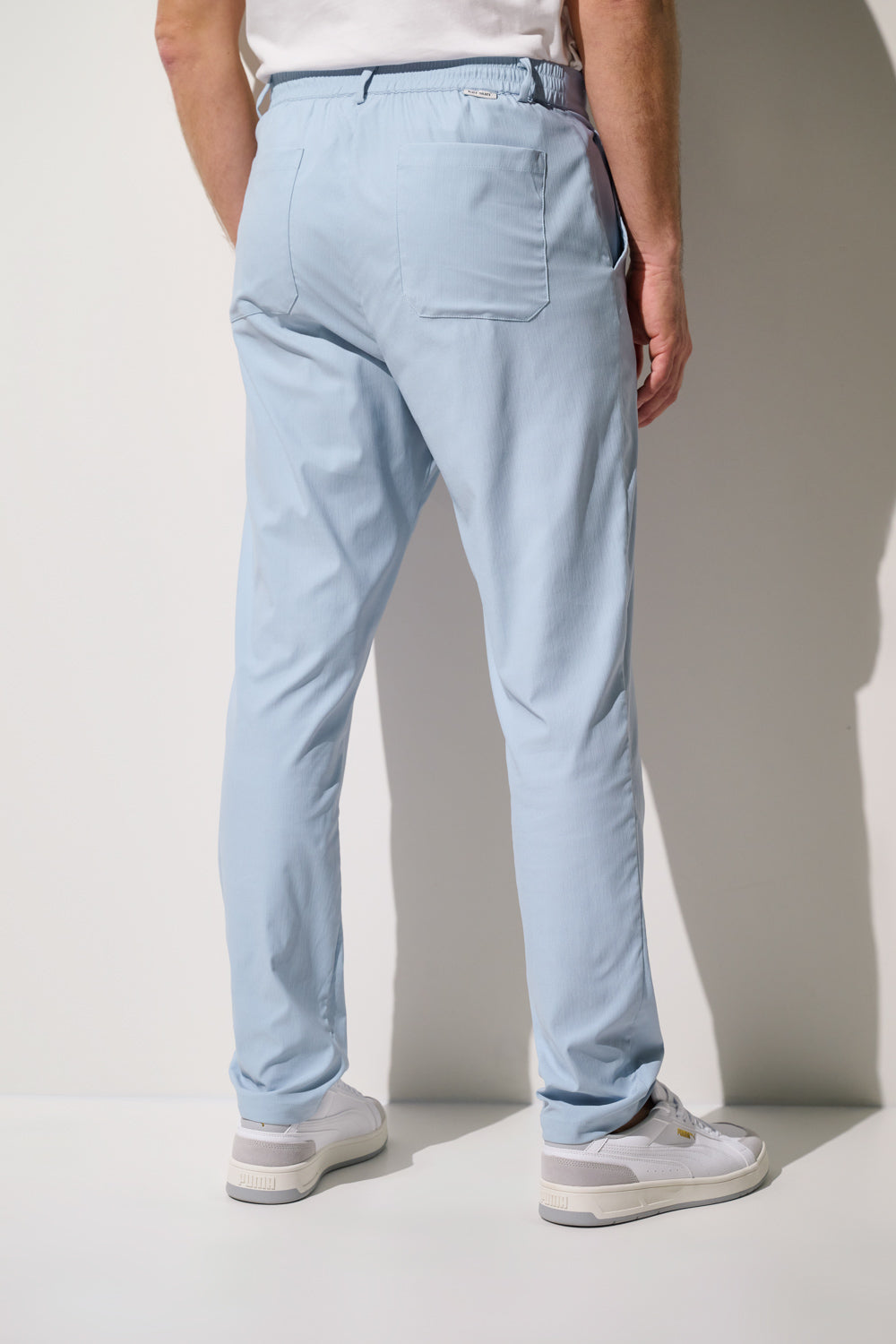 Pantalon anti-UV - Faro bleu clair pour homme, léger et respirant, offrant une protection solaire UPF 50+.
