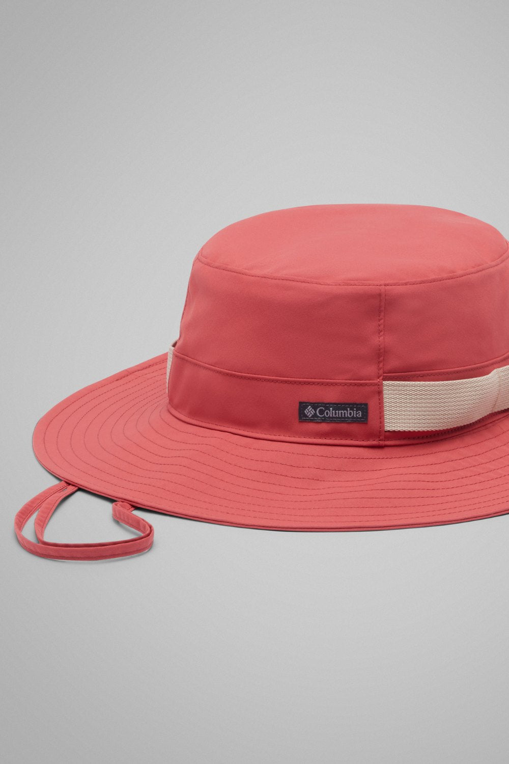 Bob anti-UV - Packable rose de Columbia, léger et confortable, idéal pour se protéger du soleil.