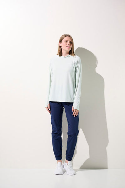 T-shirt anti-UV à capuche - Oasis, léger et respirant pour femme, couleur menthe, parfait pour le sport en plein soleil.