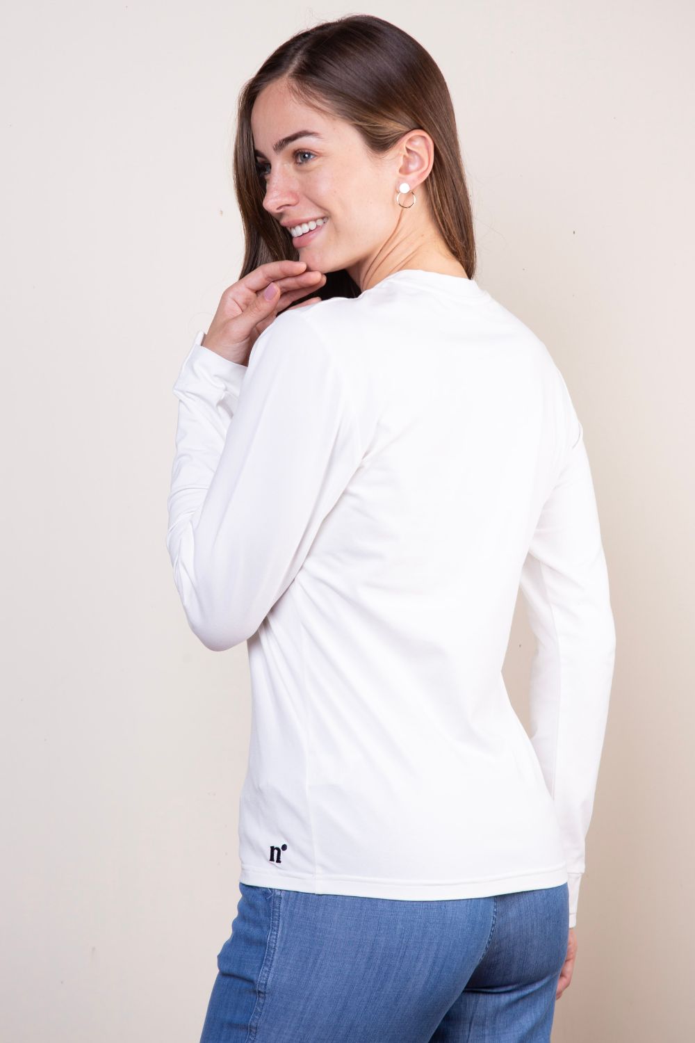 Tee-shirt anti-UV femme manches courtes Papeete blanc – Les UltraViolettes  - Maillots de bain & vêtements anti-UV UPF50+ éthiques et responsables pour  toute la famille